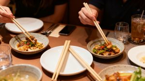 Tại sao tre chiếm 68% thị phần sản xuất đũa và các tiêu chuẩn chất lượng ngành hàng đầu