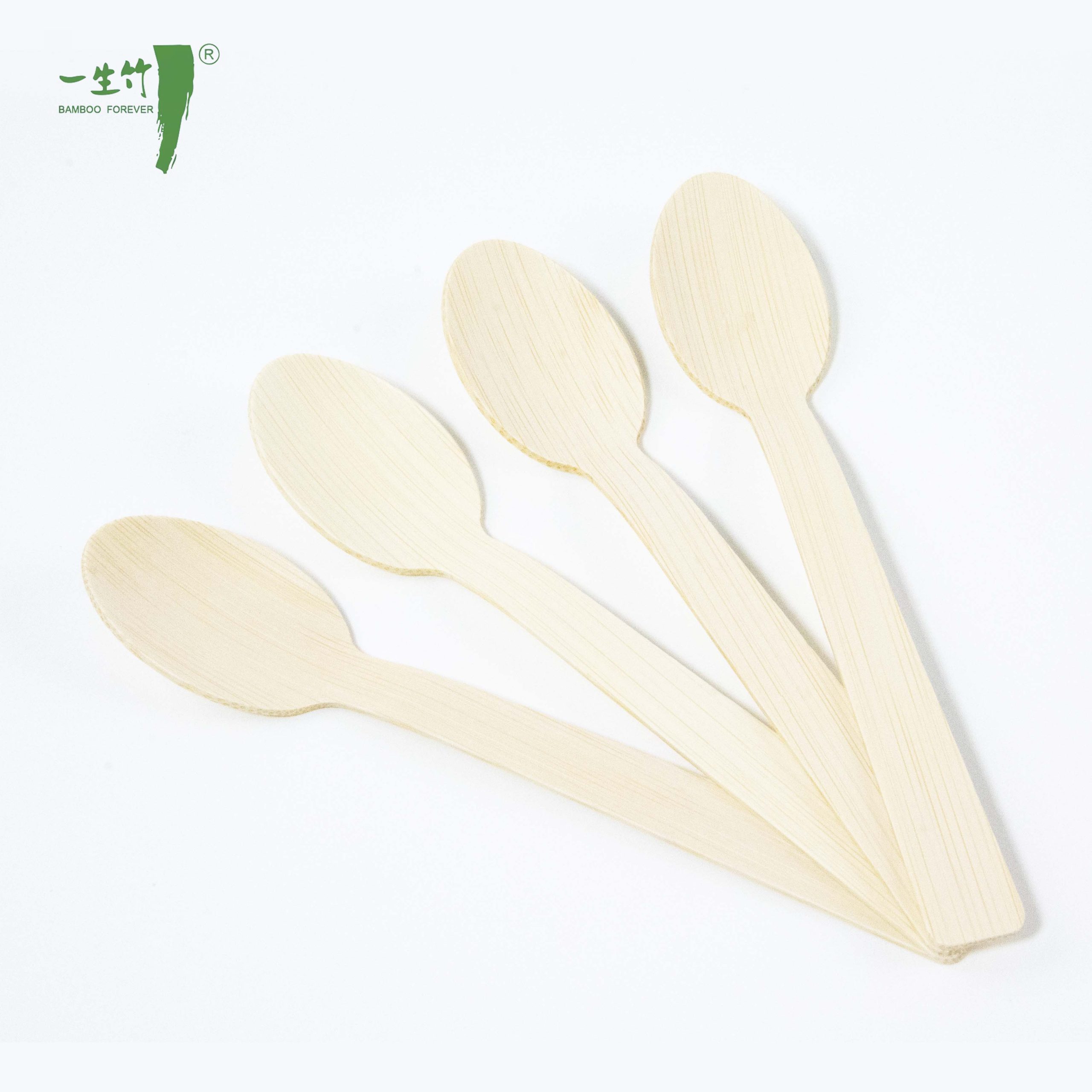 Muỗng tre dùng một lần đặt hàng số lượng lớn